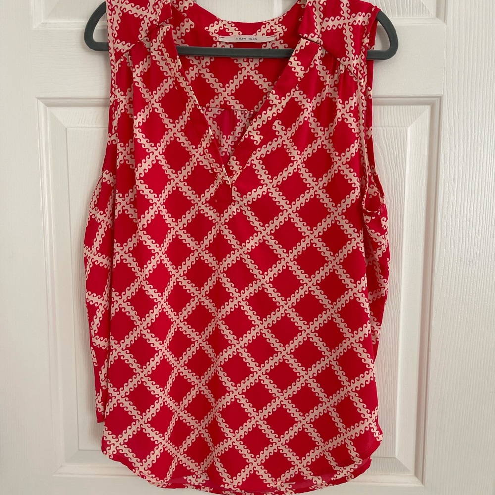 41 Hawthorn Pink and White Geometric Blouse
